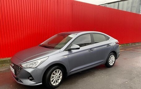 Hyundai Solaris II рестайлинг, 2021 год, 1 650 000 рублей, 2 фотография
