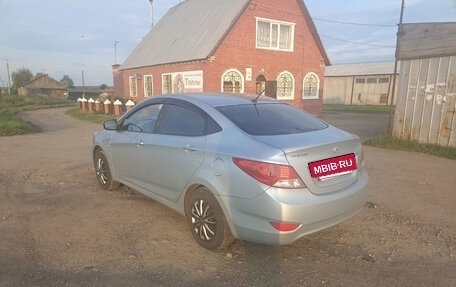 Hyundai Solaris II рестайлинг, 2011 год, 650 000 рублей, 2 фотография