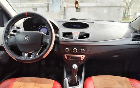 Renault Megane III, 2014 год, 800 000 рублей, 2 фотография