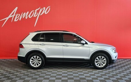 Volkswagen Tiguan II, 2019 год, 2 310 000 рублей, 6 фотография