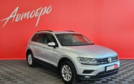 Volkswagen Tiguan II, 2019 год, 2 310 000 рублей, 7 фотография