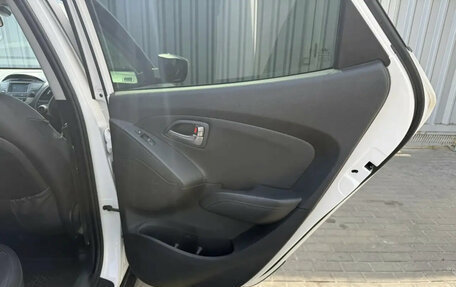 Hyundai ix35 I рестайлинг, 2013 год, 1 149 000 рублей, 22 фотография