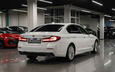 BMW 5 серия, 2022 год, 6 300 000 рублей, 4 фотография