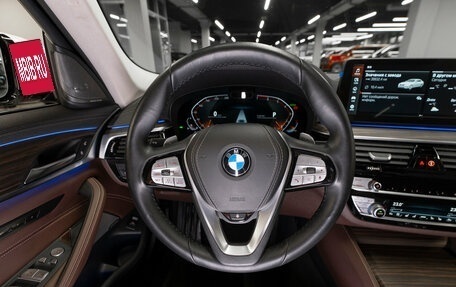 BMW 5 серия, 2022 год, 6 300 000 рублей, 12 фотография