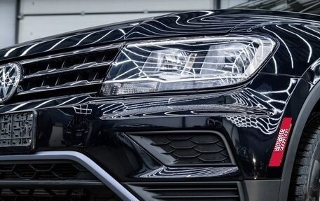 Volkswagen Tiguan II, 2021 год, 3 350 000 рублей, 2 фотография