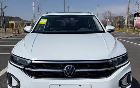 Volkswagen T-Roc I, 2025 год, 1 500 000 рублей, 2 фотография