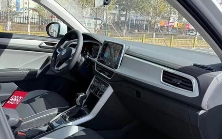 Volkswagen T-Roc I, 2025 год, 1 500 000 рублей, 7 фотография