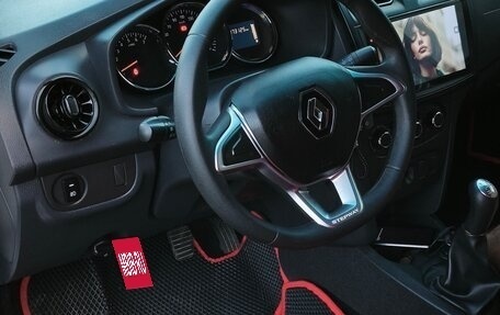 Renault Logan II, 2014 год, 770 000 рублей, 12 фотография