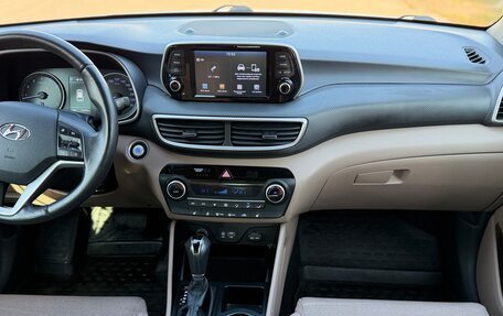 Hyundai Tucson III, 2018 год, 2 390 000 рублей, 11 фотография