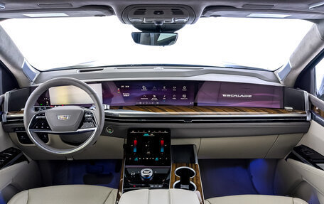 Cadillac Escalade V, 2025 год, 20 500 000 рублей, 10 фотография