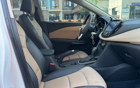 Chevrolet Monza, 2023 год, 1 390 000 рублей, 14 фотография