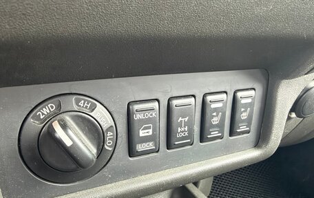 Nissan Navara (Frontier), 2007 год, 1 600 000 рублей, 11 фотография