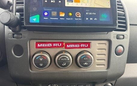 Nissan Navara (Frontier), 2007 год, 1 600 000 рублей, 12 фотография