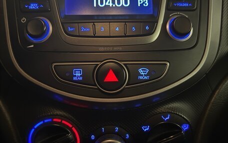 Hyundai Solaris II рестайлинг, 2016 год, 620 000 рублей, 11 фотография