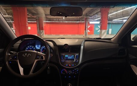 Hyundai Solaris II рестайлинг, 2016 год, 620 000 рублей, 9 фотография