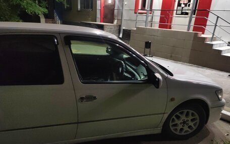 Toyota Vista V30, 2002 год, 567 500 рублей, 3 фотография