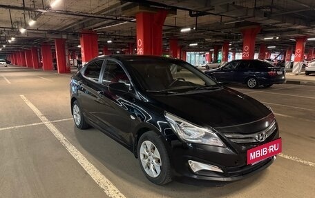 Hyundai Solaris II рестайлинг, 2016 год, 620 000 рублей, 3 фотография