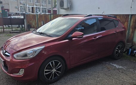 Hyundai Solaris II рестайлинг, 2011 год, 750 000 рублей, 3 фотография
