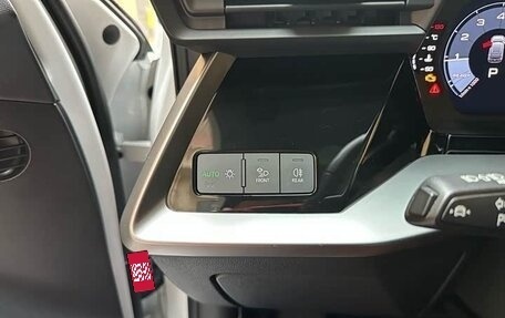 Audi A3, 2023 год, 2 270 000 рублей, 11 фотография
