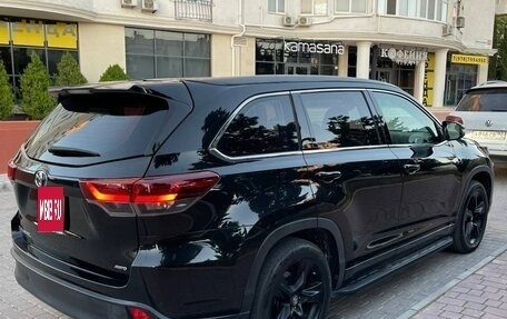 Toyota Highlander III, 2020 год, 3 810 000 рублей, 26 фотография