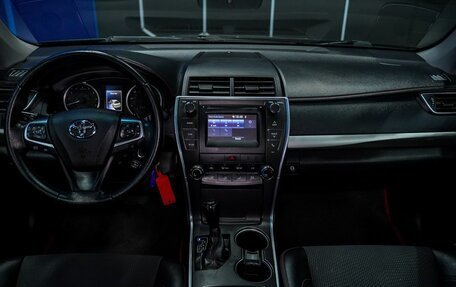 Toyota Camry, 2017 год, 1 580 000 рублей, 12 фотография