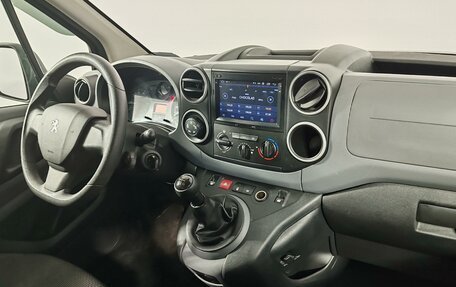 Peugeot Partner II рестайлинг 2, 2022 год, 1 449 000 рублей, 16 фотография