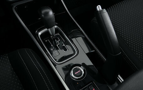 Mitsubishi Outlander III рестайлинг 3, 2018 год, 1 925 000 рублей, 14 фотография