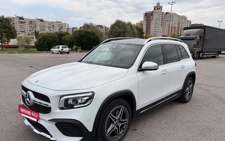 Mercedes-Benz GLB, 2020 год, 3 200 000 рублей, 3 фотография