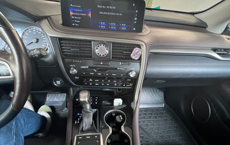 Lexus RX IV рестайлинг, 2019 год, 5 100 000 рублей, 11 фотография