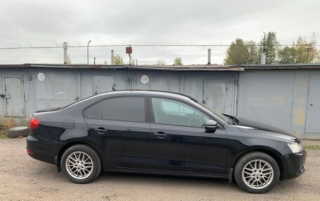 Volkswagen Jetta VI, 2013 год, 890 000 рублей, 7 фотография