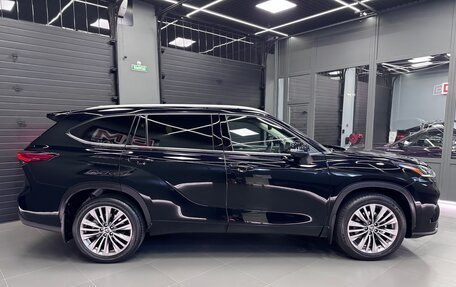 Toyota Highlander, 2020 год, 4 200 000 рублей, 9 фотография