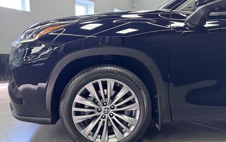 Toyota Highlander, 2020 год, 4 200 000 рублей, 4 фотография