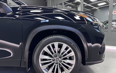 Toyota Highlander, 2020 год, 4 200 000 рублей, 10 фотография