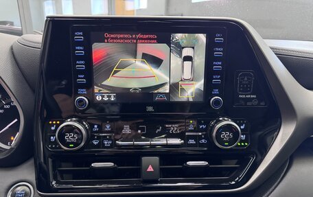 Toyota Highlander, 2020 год, 4 200 000 рублей, 16 фотография