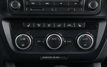 Volkswagen Jetta VI, 2014 год, 879 000 рублей, 14 фотография