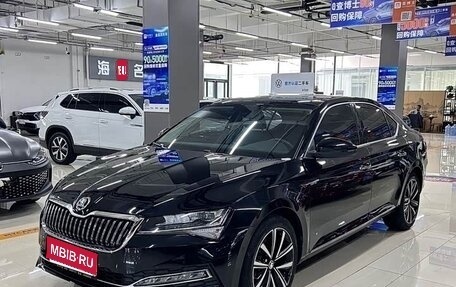 Skoda Superb III рестайлинг, 2024 год, 3 840 851 рублей, 1 фотография