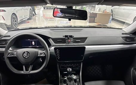 Skoda Superb III рестайлинг, 2024 год, 3 840 851 рублей, 7 фотография
