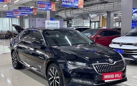 Skoda Superb III рестайлинг, 2024 год, 3 840 851 рублей, 3 фотография