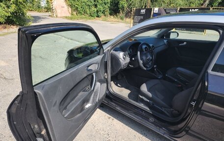 Audi A1, 2011 год, 830 000 рублей, 10 фотография