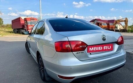 Volkswagen Jetta VI, 2011 год, 1 210 000 рублей, 11 фотография