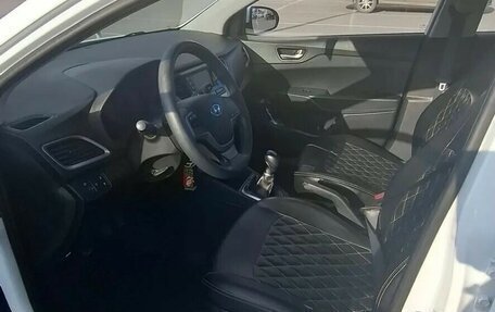 Hyundai Solaris II рестайлинг, 2017 год, 1 185 000 рублей, 7 фотография