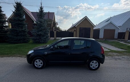 Renault Sandero I, 2010 год, 285 000 рублей, 2 фотография
