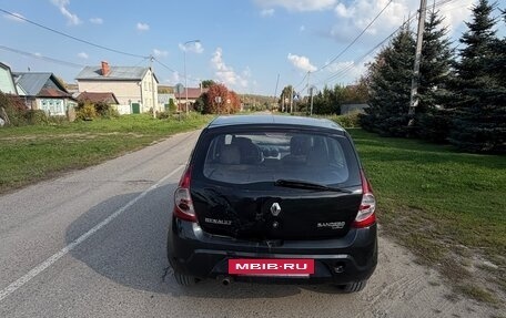 Renault Sandero I, 2010 год, 285 000 рублей, 3 фотография