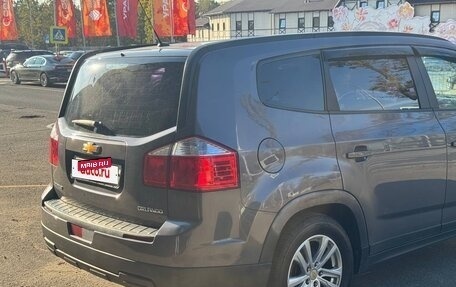 Chevrolet Orlando I, 2013 год, 970 000 рублей, 4 фотография