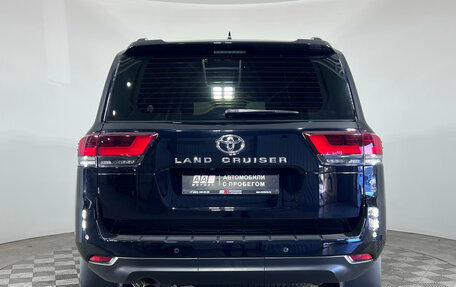 Toyota Land Cruiser, 2023 год, 8 599 000 рублей, 5 фотография