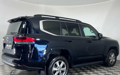 Toyota Land Cruiser, 2023 год, 8 599 000 рублей, 4 фотография