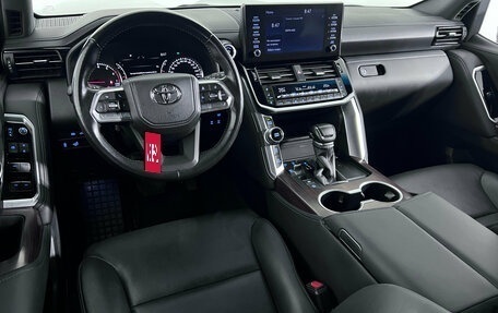 Toyota Land Cruiser, 2023 год, 8 599 000 рублей, 11 фотография
