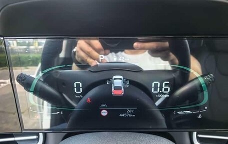Hyundai Elantra, 2023 год, 1 360 000 рублей, 9 фотография