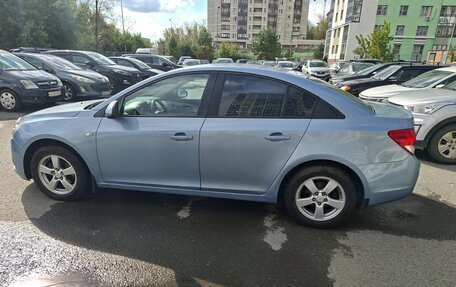 Chevrolet Cruze II, 2011 год, 650 000 рублей, 5 фотография