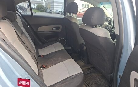 Chevrolet Cruze II, 2011 год, 650 000 рублей, 10 фотография